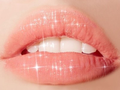 Five Tips for Fuller Lips